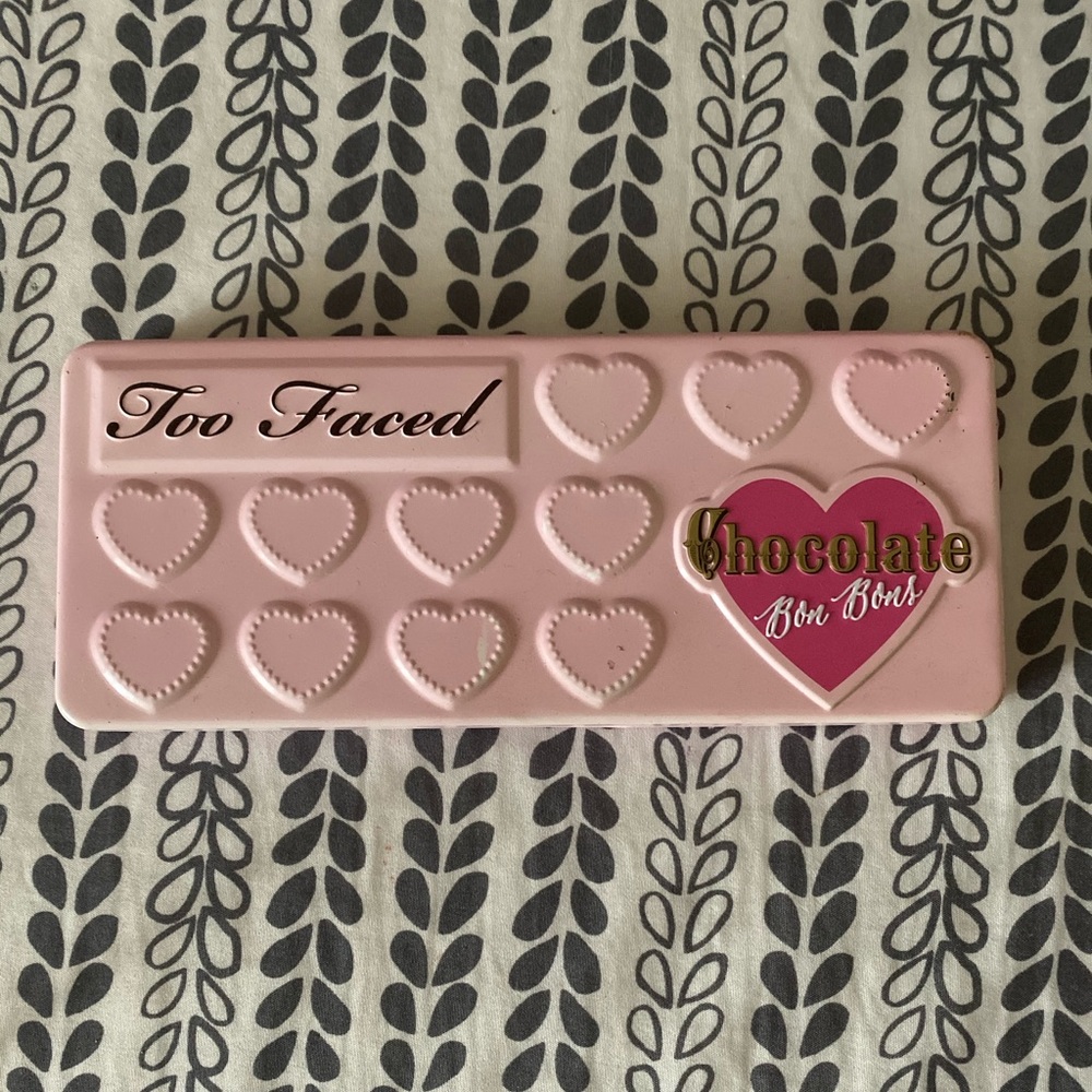 Too Faced Chocolate Bon Bon